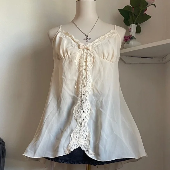 Vintage Cream Bow-Back Top